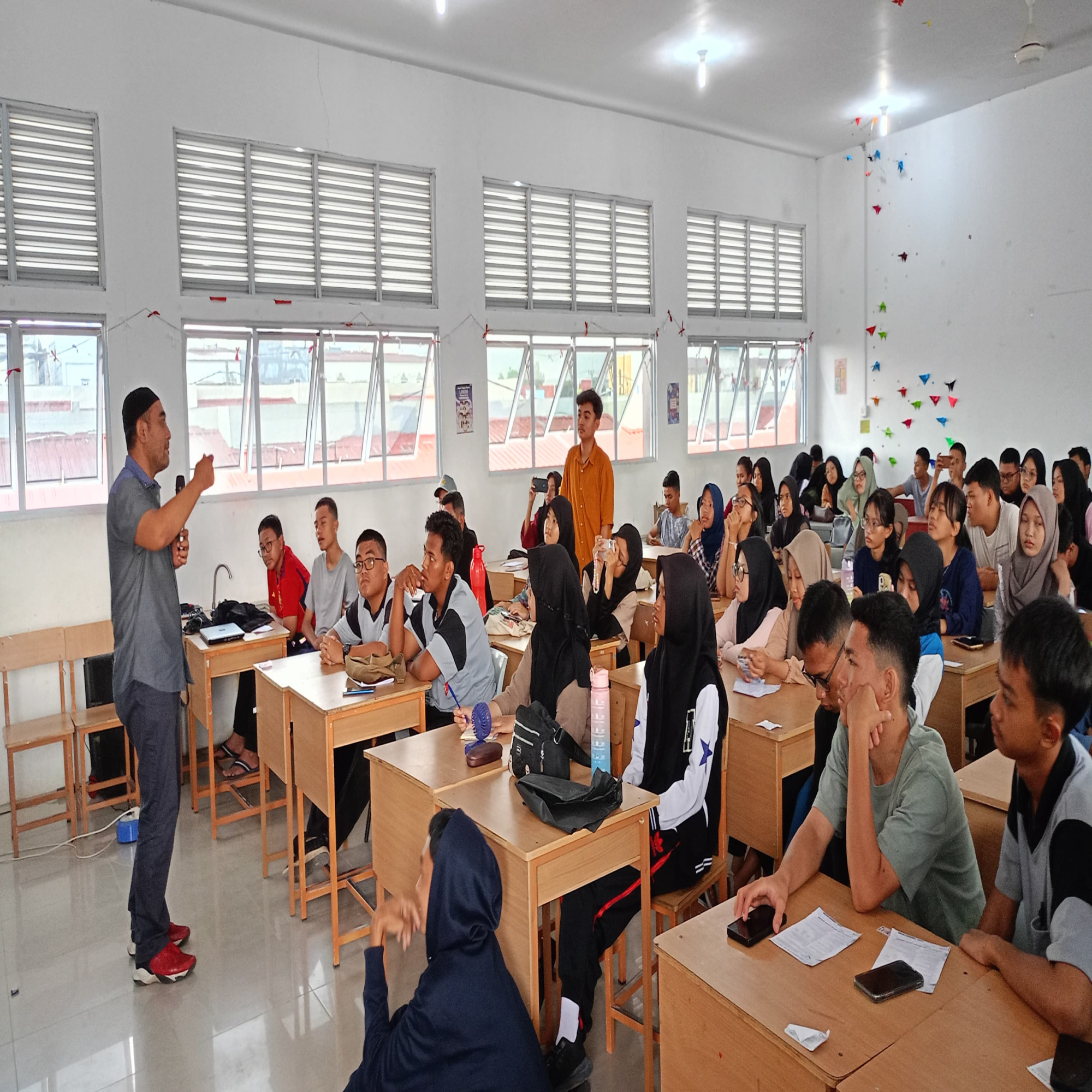 JMSI dan POLDA Kepri Gelar Sosialisasi Bahaya Narkoba Di SMA Negeri 26 Batam